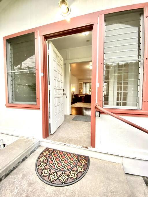 Your Hilo Homebase - Lovely 3 Bedroom In Heart Of Hilo With Ac! Luaran gambar